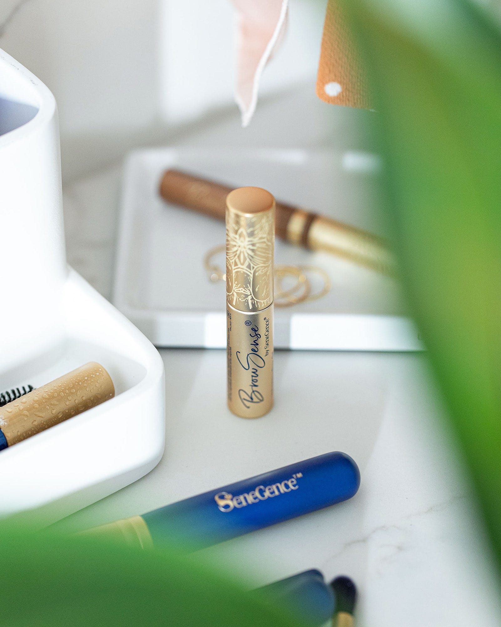 BrowSense® Volumizing Brow Gel - Image 5